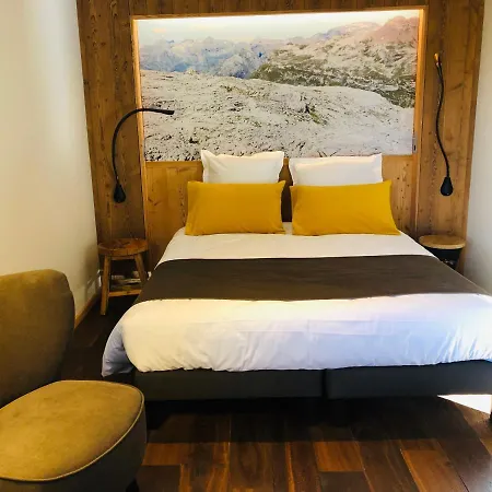Lapiaz & - Hotel